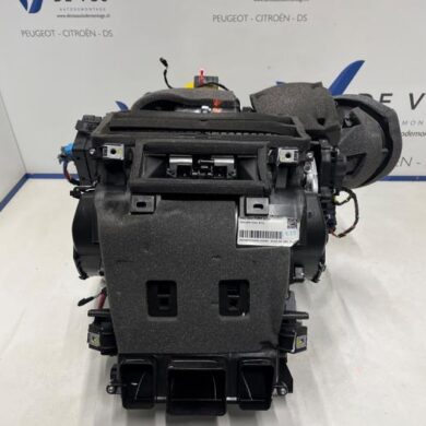 Citroen C4 ë-C4 50 kWh Heater housing 2023 9840569580
