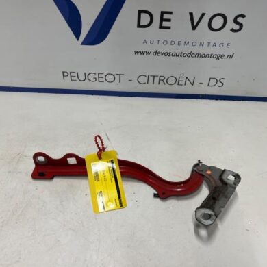 Opel Crossland X  Bonnet Hinge 2019 YQ00351580