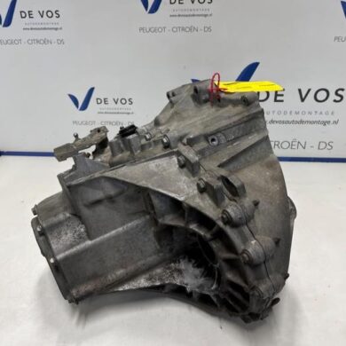 Peugeot 5008 1.2 12V e-THP PureTech 130 Versnellingsbak HNY 2017 1614071780-1616160480 20EA78
