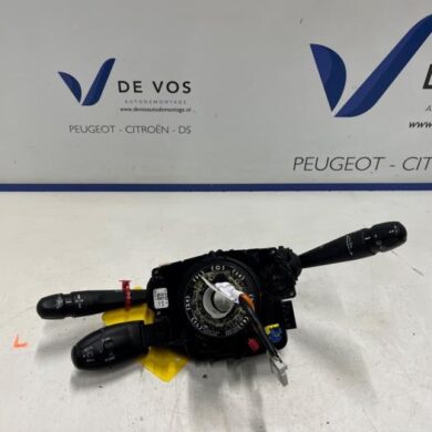 Peugeot 2008 1.2 Vti 12V PureTech 82 Combischakelaar Stuurkolom 2015 98081767ZD
