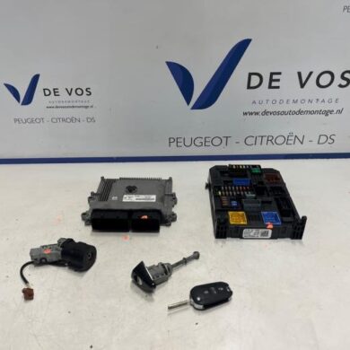 Citroen C4 Cactus 1.2 PureTech 110 12V Computer Motormanagement HNP-HN05 2020 9834609880-1647572980-1677659480