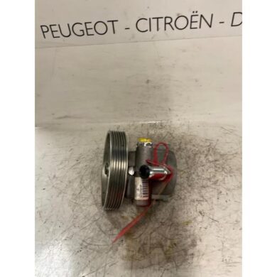 Citroen Berlingo 1.6 HDI 16V 75 Power steering pump 9HW 2007 4007JC