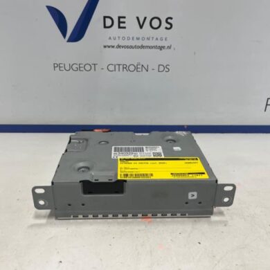 Citroen C4 Cactus 1.2 PureTech 110 12V Radio 2020 9834032980-1647912780-1681988280