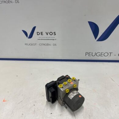 Opel Crossland X  ABS pump HN05 2019 0265956240-39176064-1631852380-9826051380