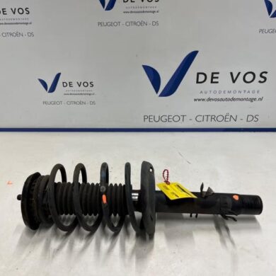 Citroen C4 Cactus 1.2 PureTech 110 12V Front shock absorber rod, right 2020 9820948580
