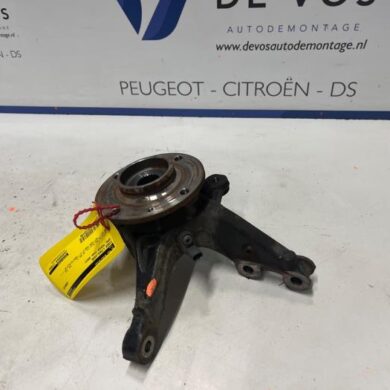 Opel Mokka 1.2 Turbo 12V Fusee links-voor 2023 9826532480