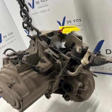 Citroen Berlingo 1.2 12V PureTech 110 Versnellingsbak HNP-HN05 2019 1633556380-1633556480 20V254