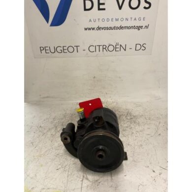 Peugeot 605  Stuurbekrachtiging Pomp RGY 1993 400779