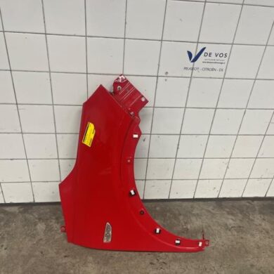 Opel Crossland X  Front wing, right 2019 39136754
