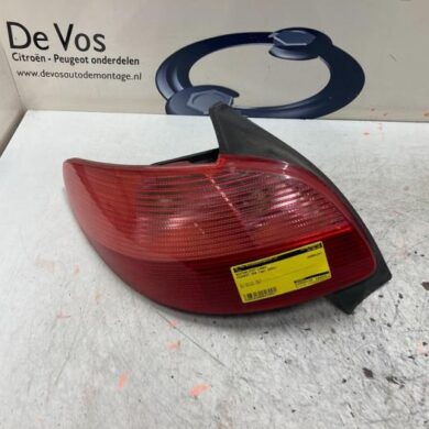 Peugeot 206 1.4 XR,XS,XT,Gentry Taillight, left 2002 6350P1