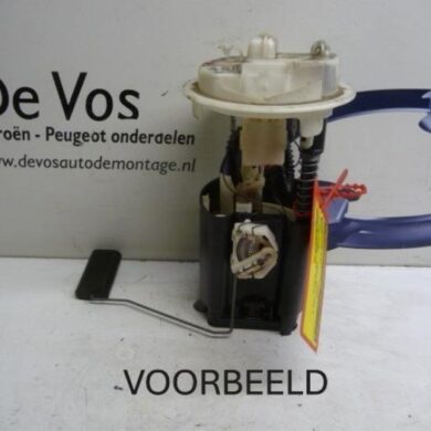 Peugeot 607 2.2 HDi 16V FAP Brandstofpomp Elektrisch 4HX 2004 1525K8