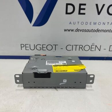 Peugeot 5008 1.2 12V e-THP PureTech 130 Radio 2019 1623140680-9820469280-1684713680