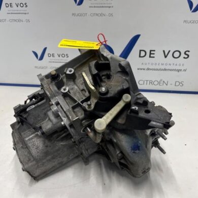 Opel Combo 1.5 CDTI 100 Versnellingsbak YHT-YH01 2022 9837381880 20V261