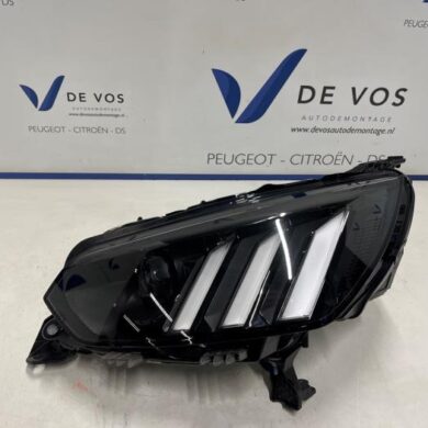 Peugeot 2008 e-2008 50 kWh Koplamp links 2020 1656238680-1682772680-9823194180