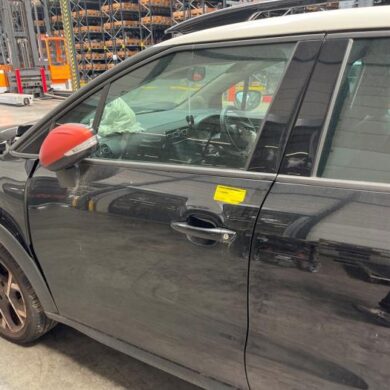 Citroen C3 Aircross 1.2 e-THP PureTech 110 Portier 4Deurs links-voor 2022 YQ00173780