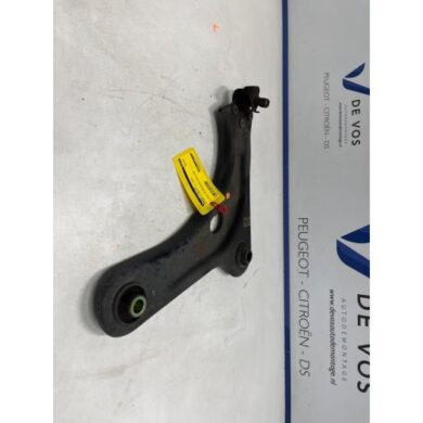 Citroen C4 Cactus 1.2 PureTech 110 12V Draagarm links-voor 2020 3520W7-9845235580
