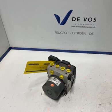 Opel Combo 1.5 CDTI 100 ABS Pomp YHT-YH01 2022 1673580180-1673580280-9845052180