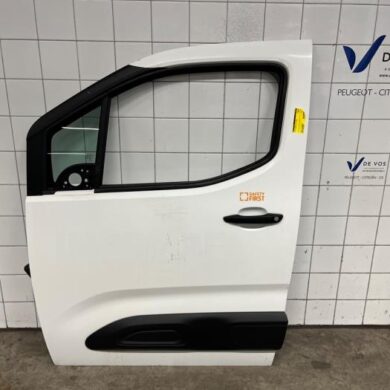 Citroen Berlingo 1.2 12V PureTech 110 Portier 4Deurs links-voor 2019 9820423380-9856199880
