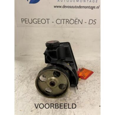 Citroen Xsara 1.9 D Stuurbekrachtiging Pomp WJY 2001 4007LN
