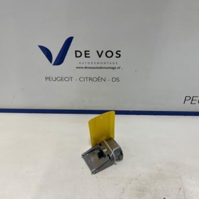 Peugeot 208 1.2 Vti 12V PureTech 100 Camera voorzijde 2023 1681924780-9851326280-1692663380