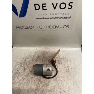 Peugeot 607 2.2 HDi 16V FAP ESP Pumpe 4HX 2004 454904