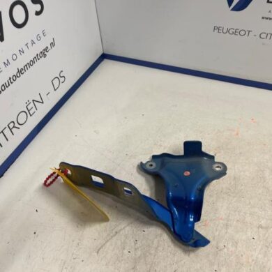 Peugeot 308 1.2 PureTech Hybrid 136 Motorhaube Scharnier 2022 9835298880