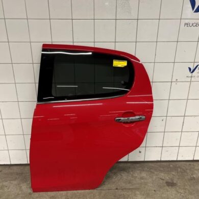 Peugeot 108 1.0 12V VVT-i Portier 4Deurs links-achter 2019 B000962380-1687145180