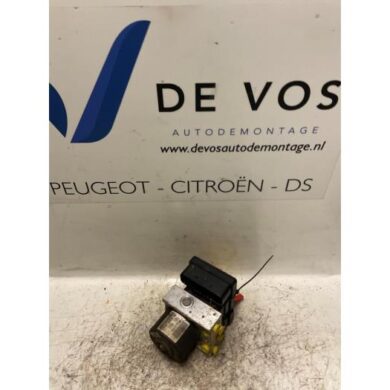 Citroen C2 1.1 ABS pump HFX 2004 4541G4-4541G5