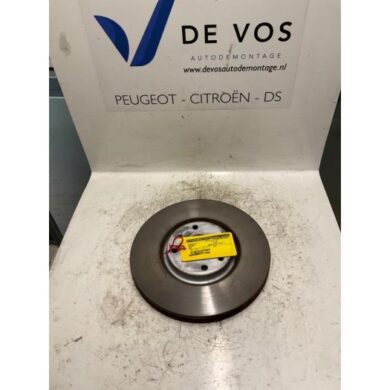 Peugeot 208 1.6 16V THP 155 Remschijf voor 2013 4249J8