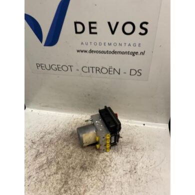 Citroen C8 2.0 HDi 16V ABS Pomp RHK 2007 4541P8-4541P9