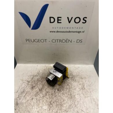 Peugeot 207 1.4 HDi ABS pump 8HZ 2010 4541HP-4541HQ