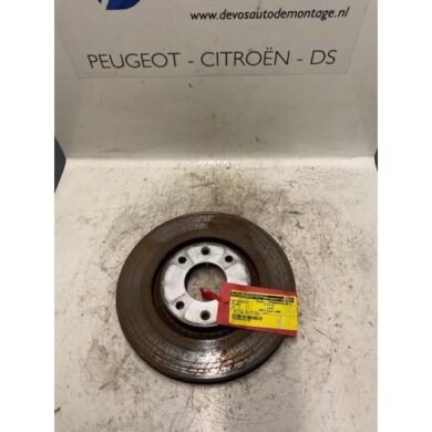 Peugeot 207  Remschijf voor 2006 424984-424917