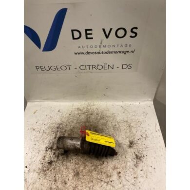 Citroen Xantia  Lift cylinder 1998 527224