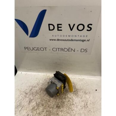 Peugeot Partner 1.4 ABS Pumpe KFW 2007 4541J5