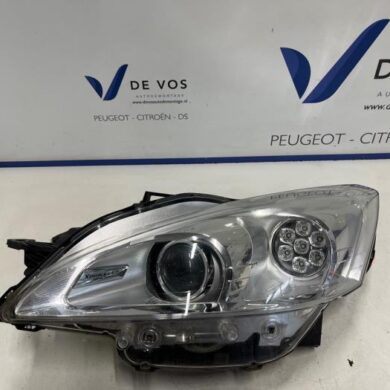 Peugeot 508 2.0 Hybrid4 16V Headlight, left 2014 6208W5-1613965880
