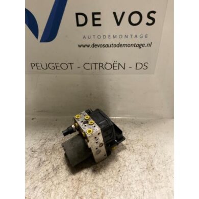 Citroen Picasso  ABS pump 9HY 2004 4541C8