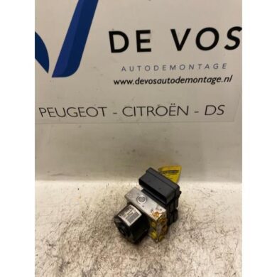 Citroen C3 1.4 HDi ABS pump 8HZ 2010 4541KA-4541KC