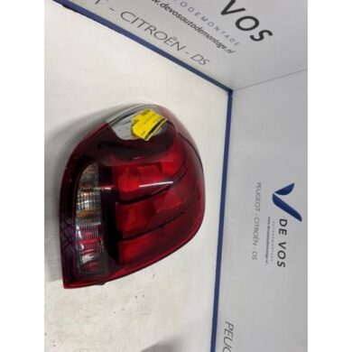 Peugeot 108 1.0 12V VVT-i Achterlicht links 2019 B001031780
