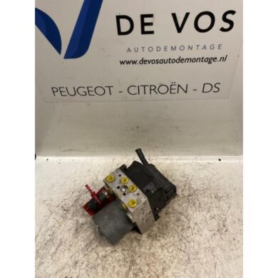 Peugeot 807 2.2 HDiF 16V ABS pump 4HW 2003 4541C5