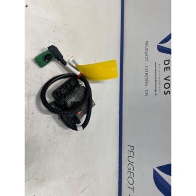 Peugeot 208 e-208 50 kWh ACC Sensor (afstand) 2023 1662442080-9852538780-1694589680