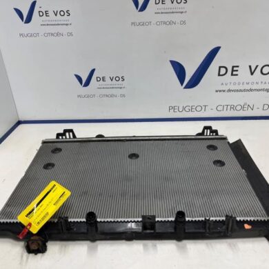 Peugeot 208 e-208 50 kWh Radiateur ZKX-ZK01 2023 9826946880-9848127580