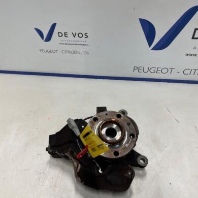 Peugeot Expert 2.0 HDiF 16V 130 4x4 Fusee rechts-voor 2015 364793
