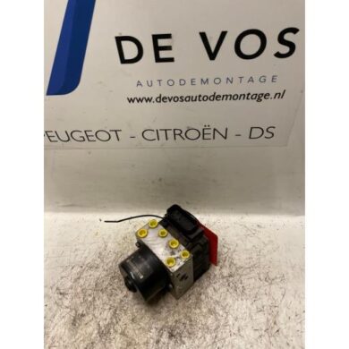 Peugeot 206 1.4 XR,XS,XT,Gentry ABS pump KFW 2000 4542J2-658COMPUTER-4542A6-650COMPUTER-454143-526HYDRBLOK