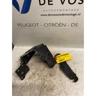 Citroen C3 Picasso 1.6 HDi 90 Support (miscellaneous) 2010 4537A4