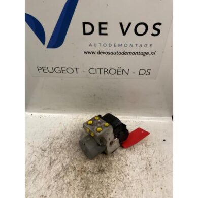 Peugeot Partner 2.0 HDi ABS Pomp RHY 2001 454151