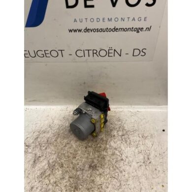 Peugeot Partner 1.6 HDI 90 16V ABS Pumpe 9HX 2007 4541J5