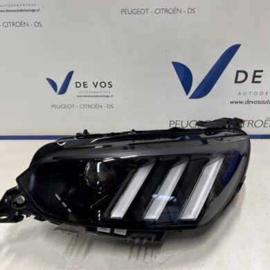 Peugeot 208 e-208 50 kWh Koplamp links 2023 1682772680-9850177680