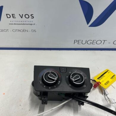Citroen Jumper 2.2 Blue HDi 140 Heater control panel 2019 1626274880-6452F5