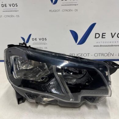 Peugeot Partner 1.5 BlueHDi 100 Koplamp rechts 2022 9816826880