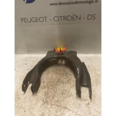 Citroen C5  Draagarm Boven links-voor 2008 3520N8